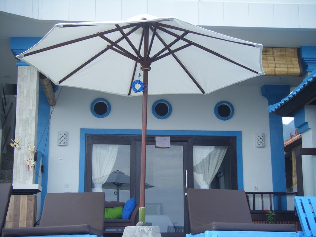 De Adema Guesthouse Amed Exterior foto