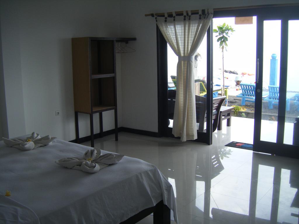 De Adema Guesthouse Amed Exterior foto